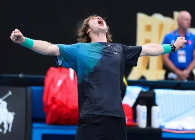 凭借这样一 凭借这样一